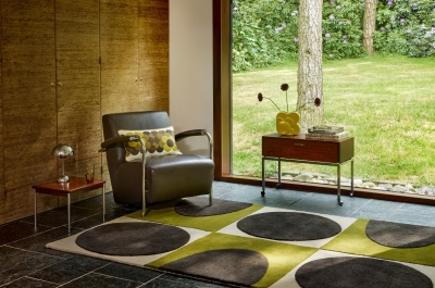 Exkluzivní vlněný koberec Orla Kiely Spot Square Walnut green